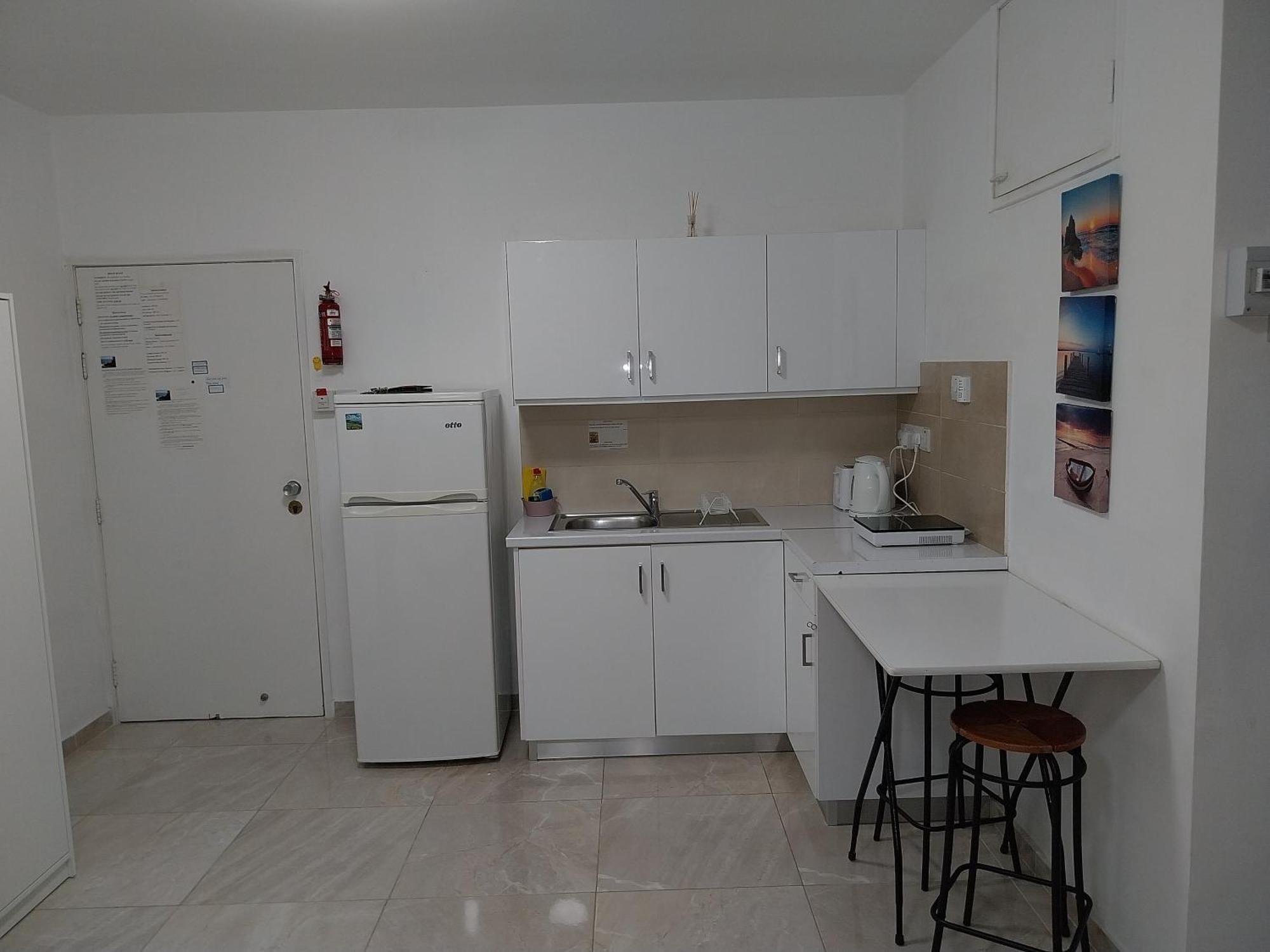Stelia'S Seagate Studio Apt. Lárnaka Kültér fotó
